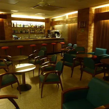 荣姆旅馆 酒店